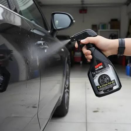 Soft99 Tar Exterminator spray removing tar and grime from car paint NZ